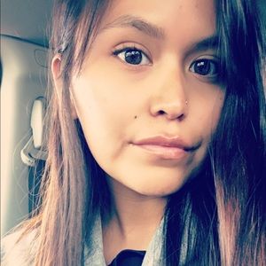 Meet your Posher, Shanitra